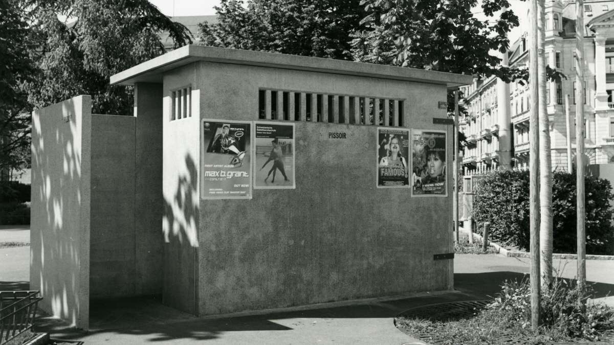 Hässlich oder erhaltenswert? Pissoir in Zürich 