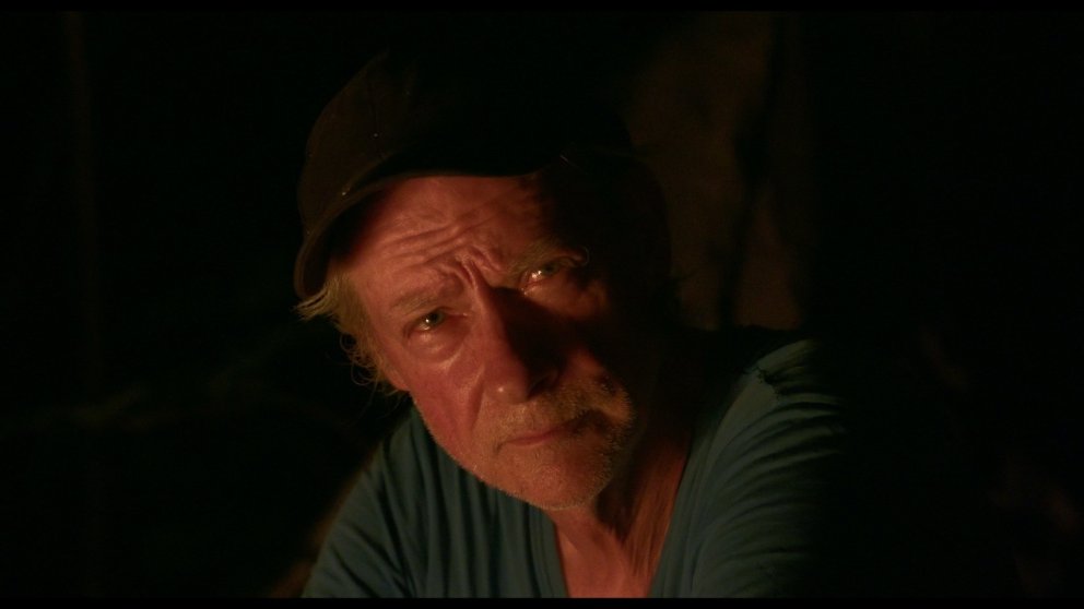 AUTOUR DU FEU | Regie: Laura Cazador & Amanda Cortés 