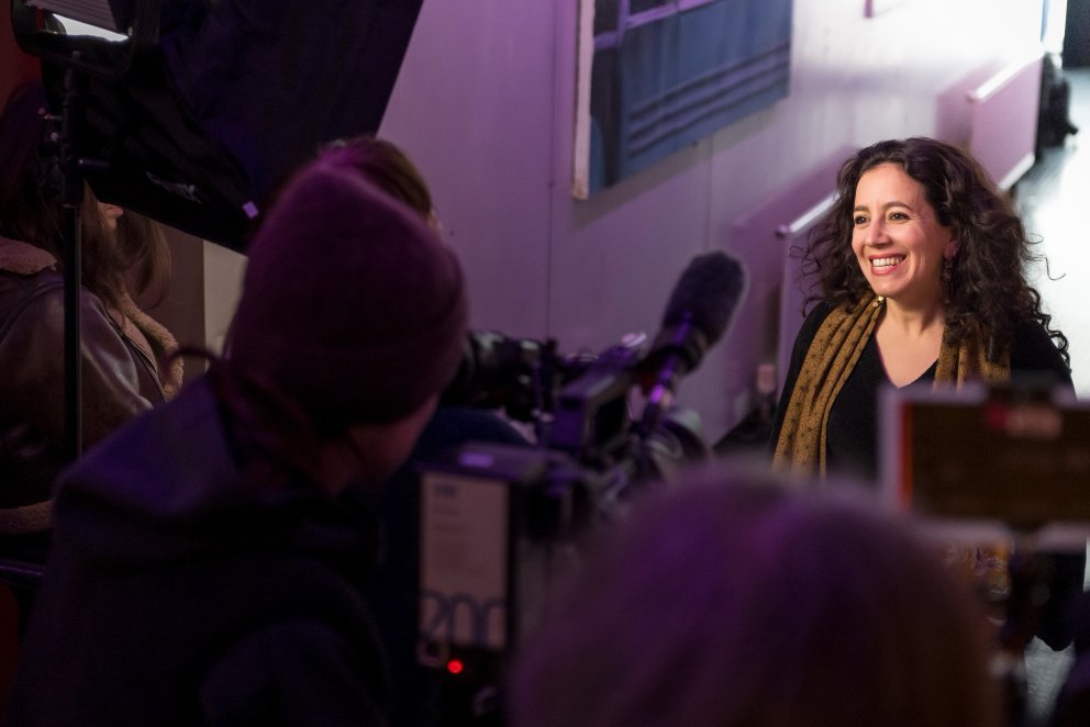 À VOIX BASSE | Regie: Leyla Bouzid