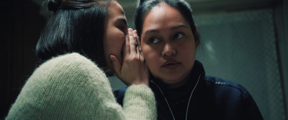 ENJOY YOUR STAY | Regie: Dominik Locher 