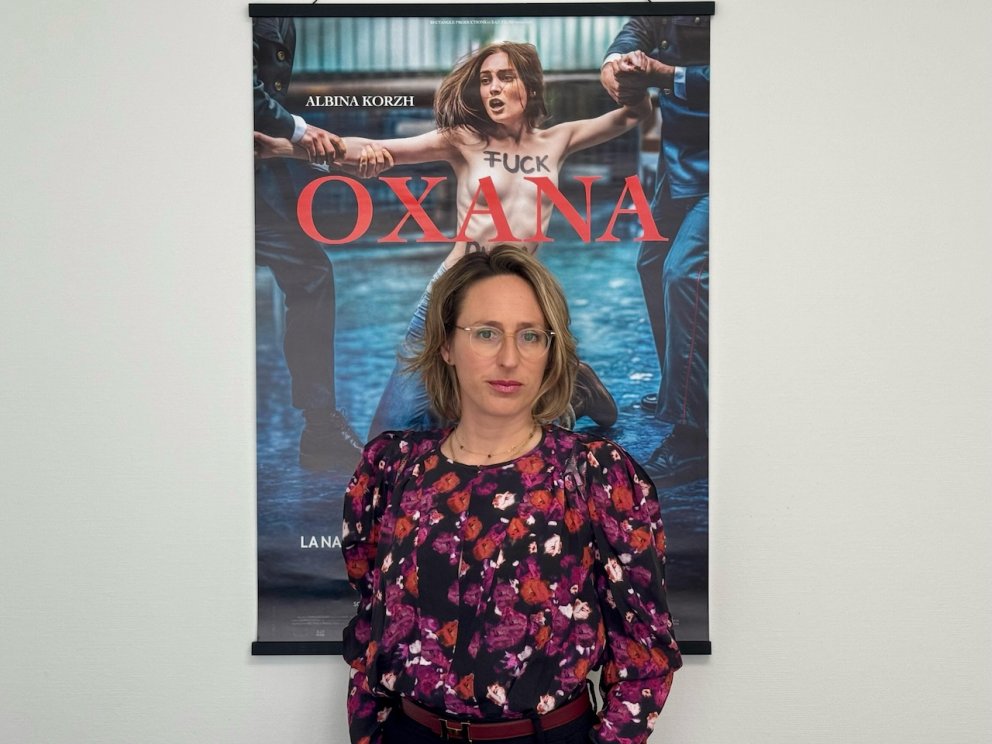 Charlène Favier | OXANA