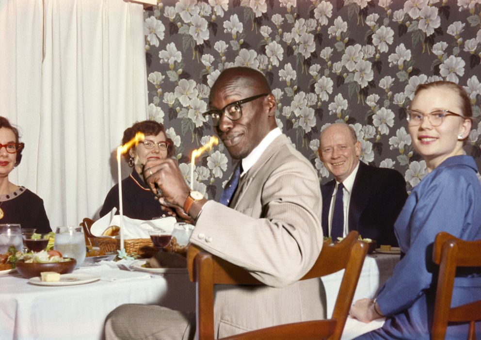 Wendy Red Star, Spring – Four Seasons, 2006 © Wendy Red Star, courtesy the artist; collection of the Newark Museum of Art