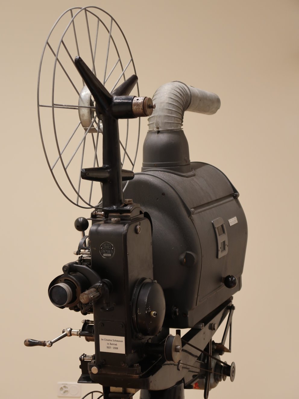 Renovation Kino Schwanen 1995 (Foto: Bruno und Eric Bührer)