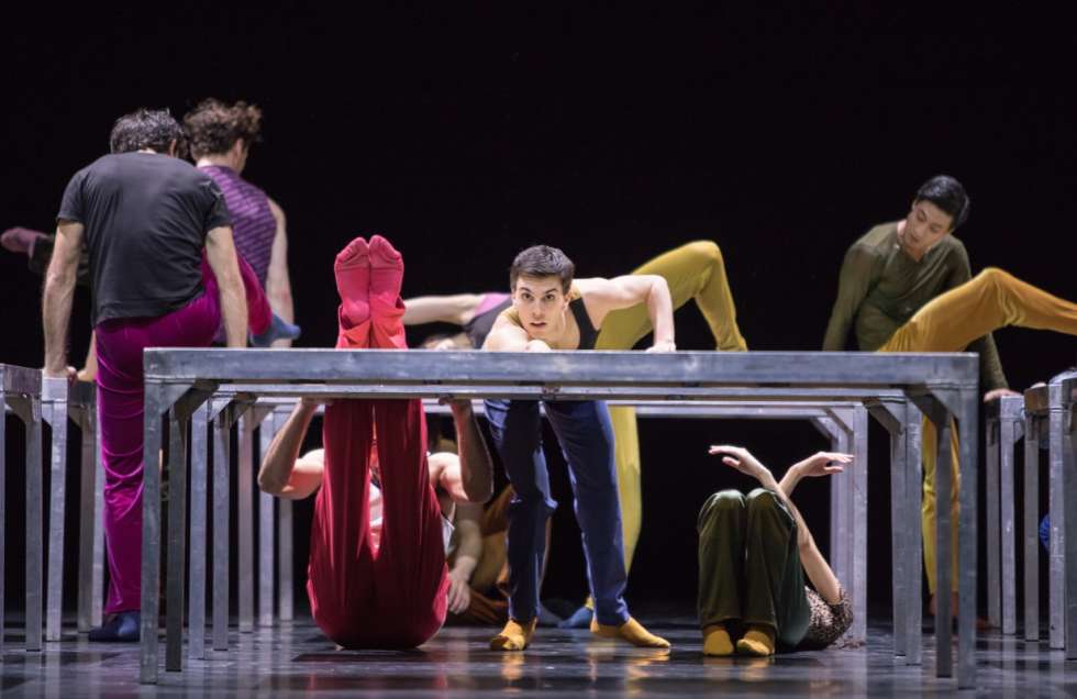 Erweitert das Spektrum von Forsythes Ballett-Erforschungen: «One Flat Thing, reproduced» – im Jahr 2000 vom Ballett Frankfurt uraufgeführt