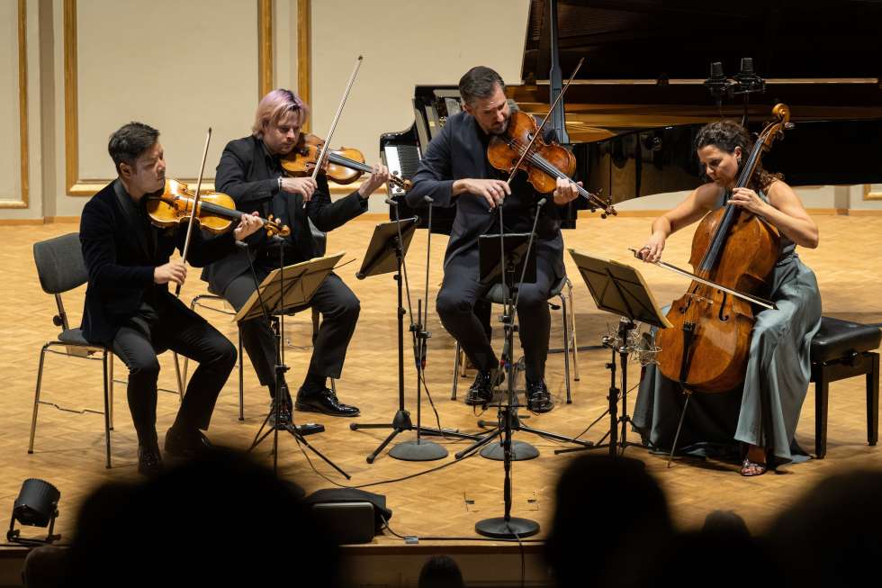 In der Tonhalle Zürich präsentiert das StradivariQuartett zum Auftakt der Klangwelle-Saison Kompositionen von Joseph Haydn.