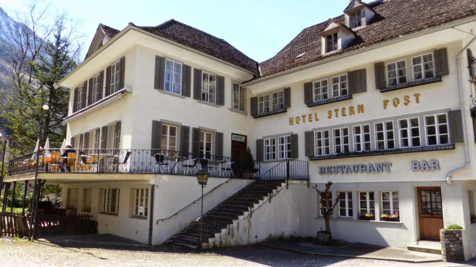 Literatur im ehrwürdigen Hotel «Stern und Post» im Urner Dorf Amsteg