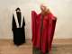 Erna-Schillig-Ausstellung zeigt auch Provokatives: Messgewänder für eine Priesterin