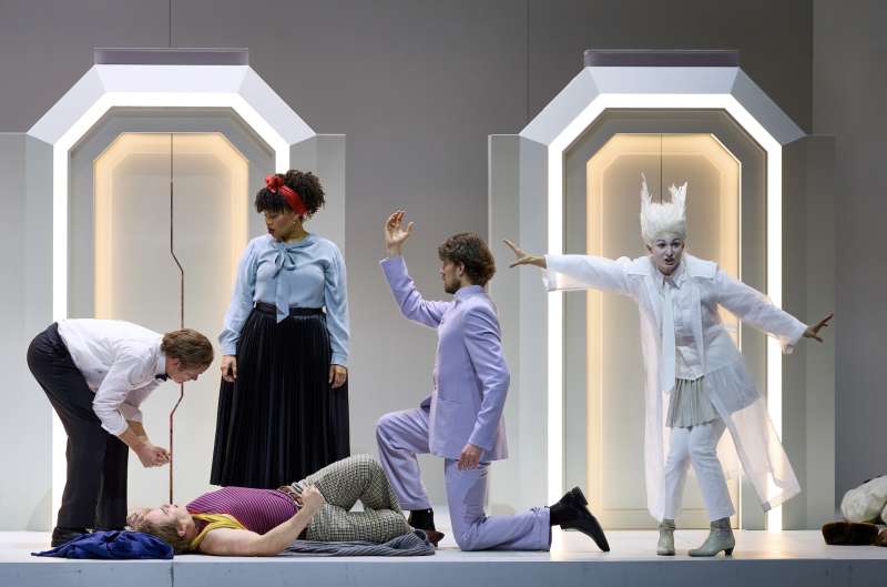 fledermaus_zuecher_opernhaus_2.jpg