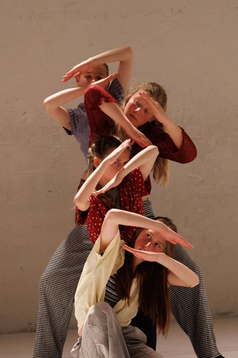 junges_tanztheater_akar@silvia_rohrbach_2.jpg